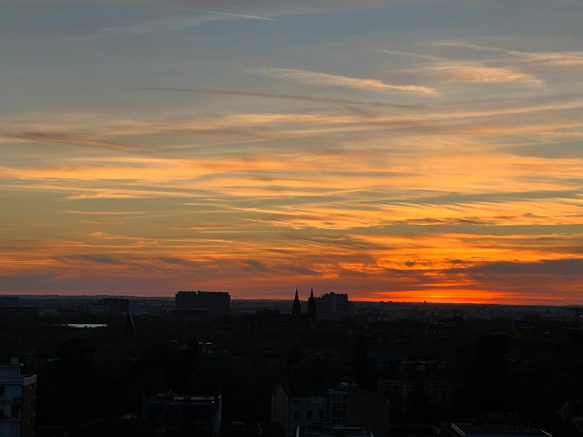 Sunset Duplex - Grand-Rond, Jardin Des Plantes, Centre-Ville, 2 Bdrs 60M2, Ac, Free Public Car Park 200M Away, Netflix - T3 60M2 Avec Clim, Parking Public Gratuit A 200M Toulouse Exteriör bild