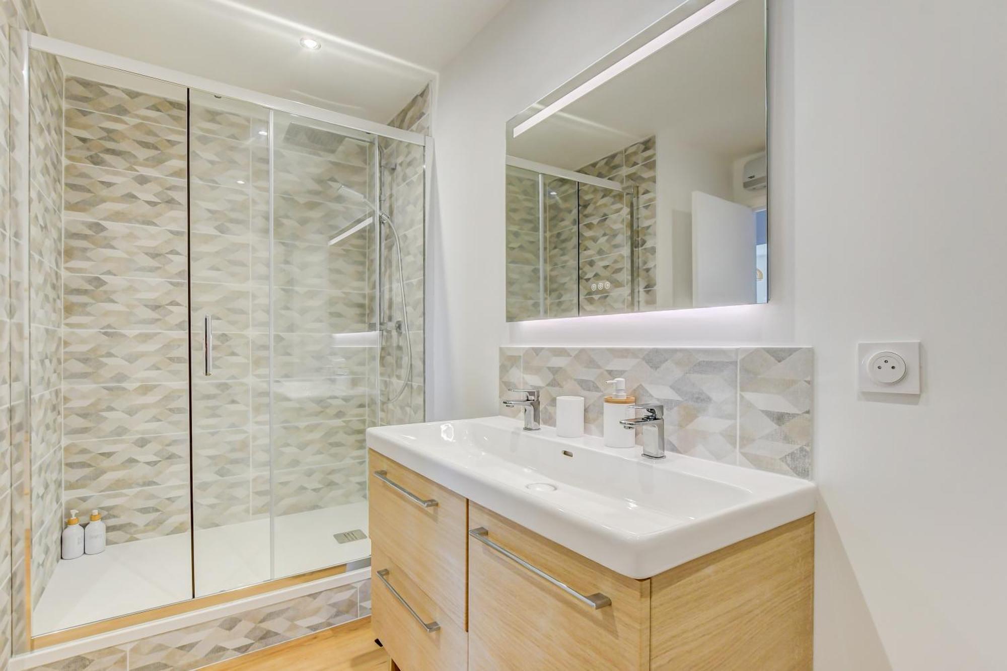 Sunset Duplex - Grand-Rond, Jardin Des Plantes, Centre-Ville, 2 Bdrs 60M2, Ac, Free Public Car Park 200M Away, Netflix - T3 60M2 Avec Clim, Parking Public Gratuit A 200M Toulouse Exteriör bild